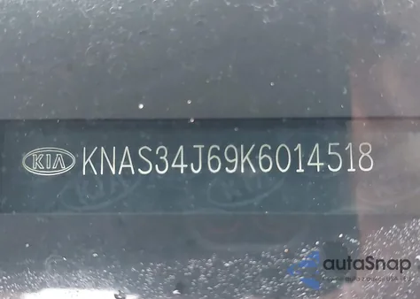 2019 Kia K900 Luxury из США, поврежденный, VIN KNAS34J69K6014518